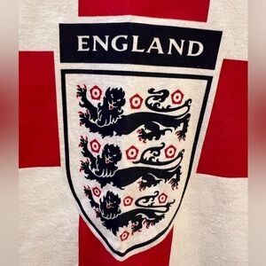 Admiral FA Crest Official Football Association T-shirt.